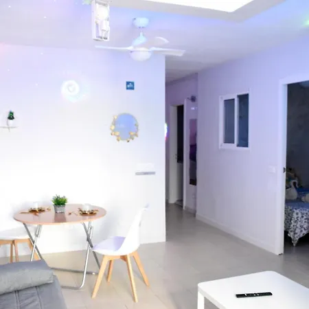 아파트 Tropical Park - Piscina - Parking - Edificio Corbeta *